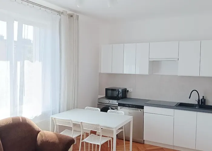 Hoffberg Apartments